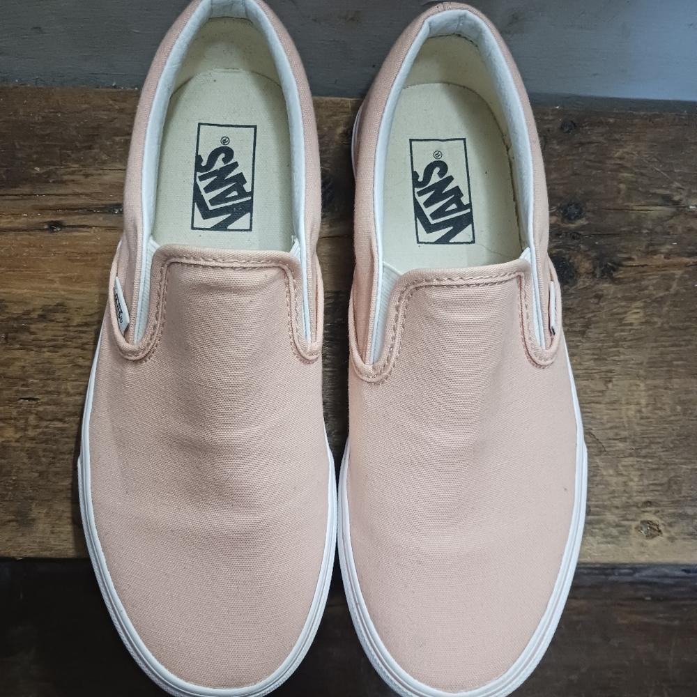 Vans slip on canvas shoes size 8